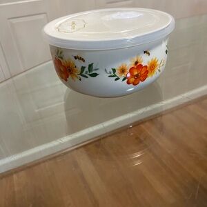 GRACE PANTRY Flower Floral Bees Ceramic Storage Bowl w LID & DIAL VENT 5”